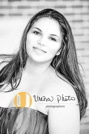 Yari-237_BWport_Urena-2